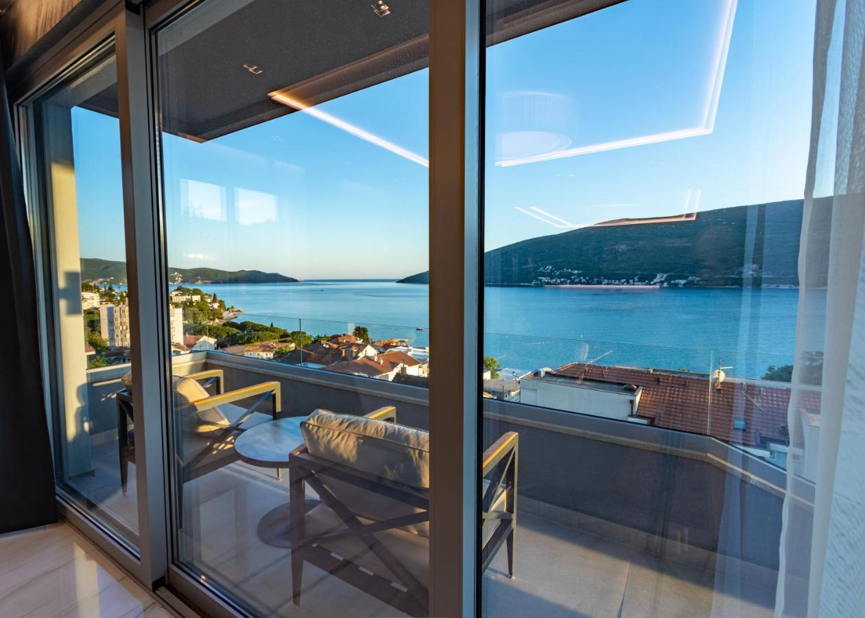Garni Hotel Kruso Herceg Novi Eksteriør bilde