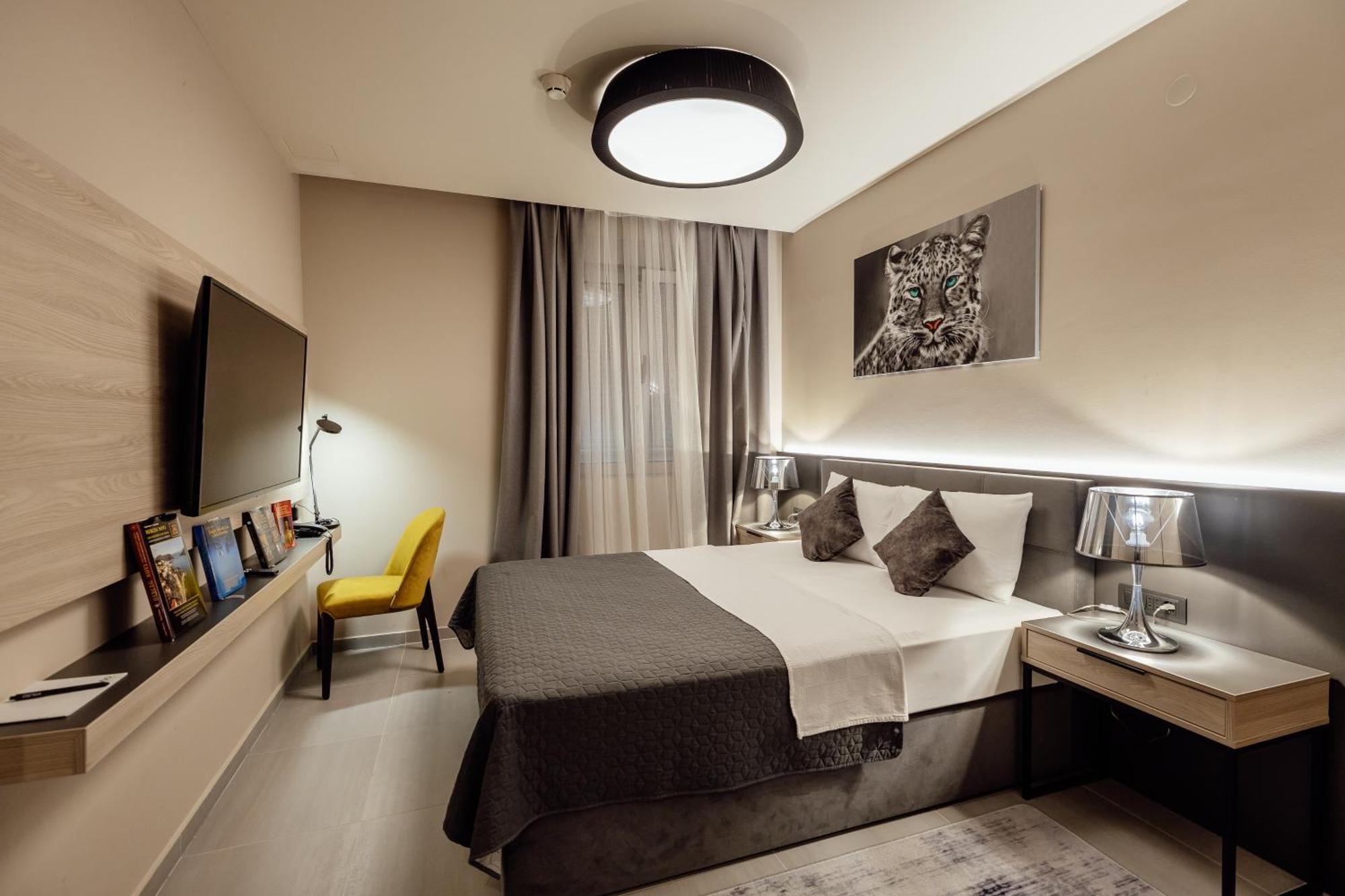 Garni Hotel Kruso Herceg Novi Eksteriør bilde