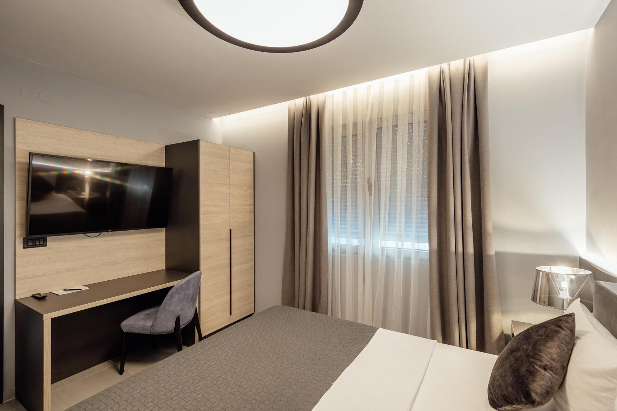 Garni Hotel Kruso Herceg Novi Eksteriør bilde