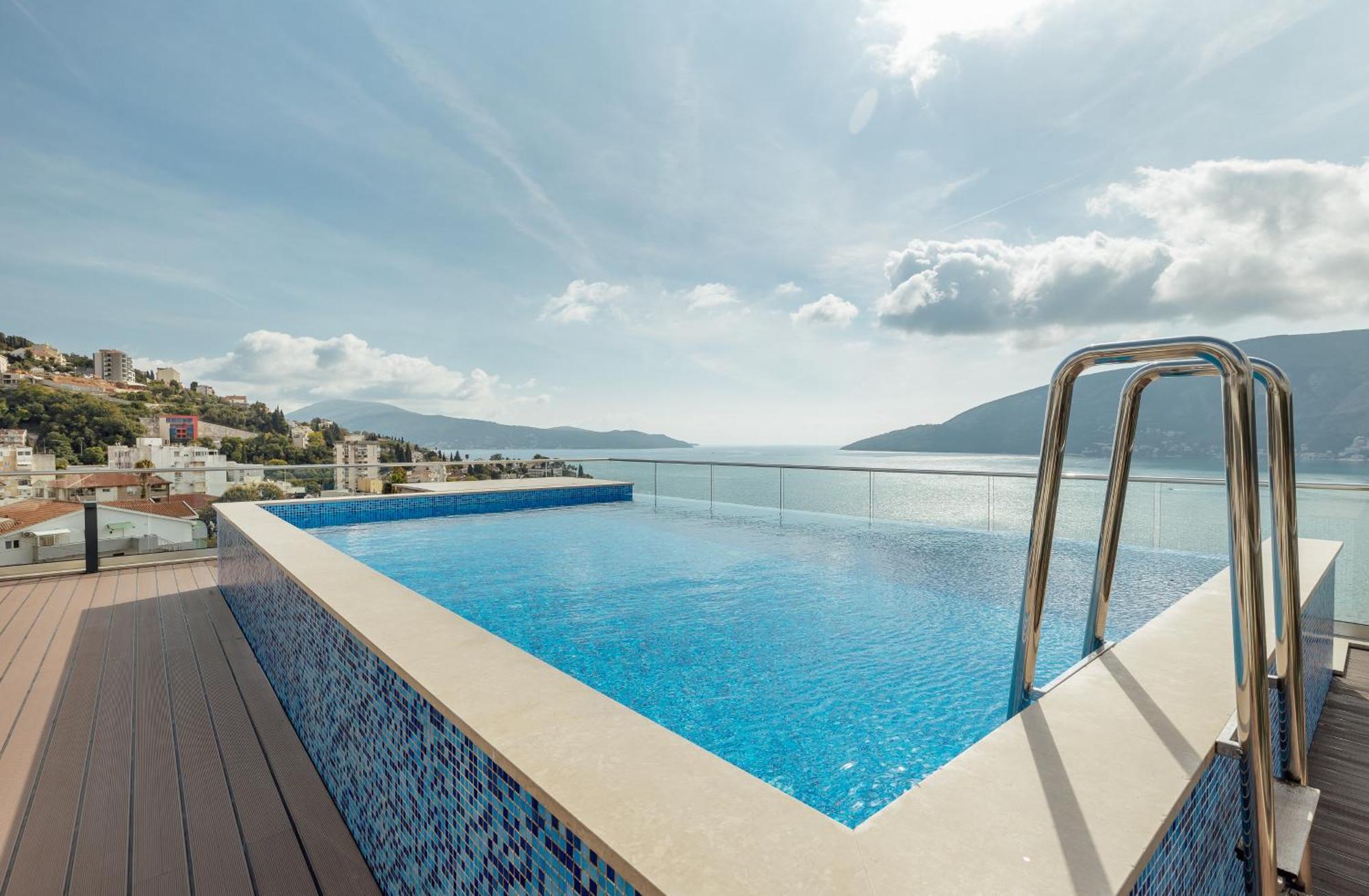 Garni Hotel Kruso Herceg Novi Rom bilde