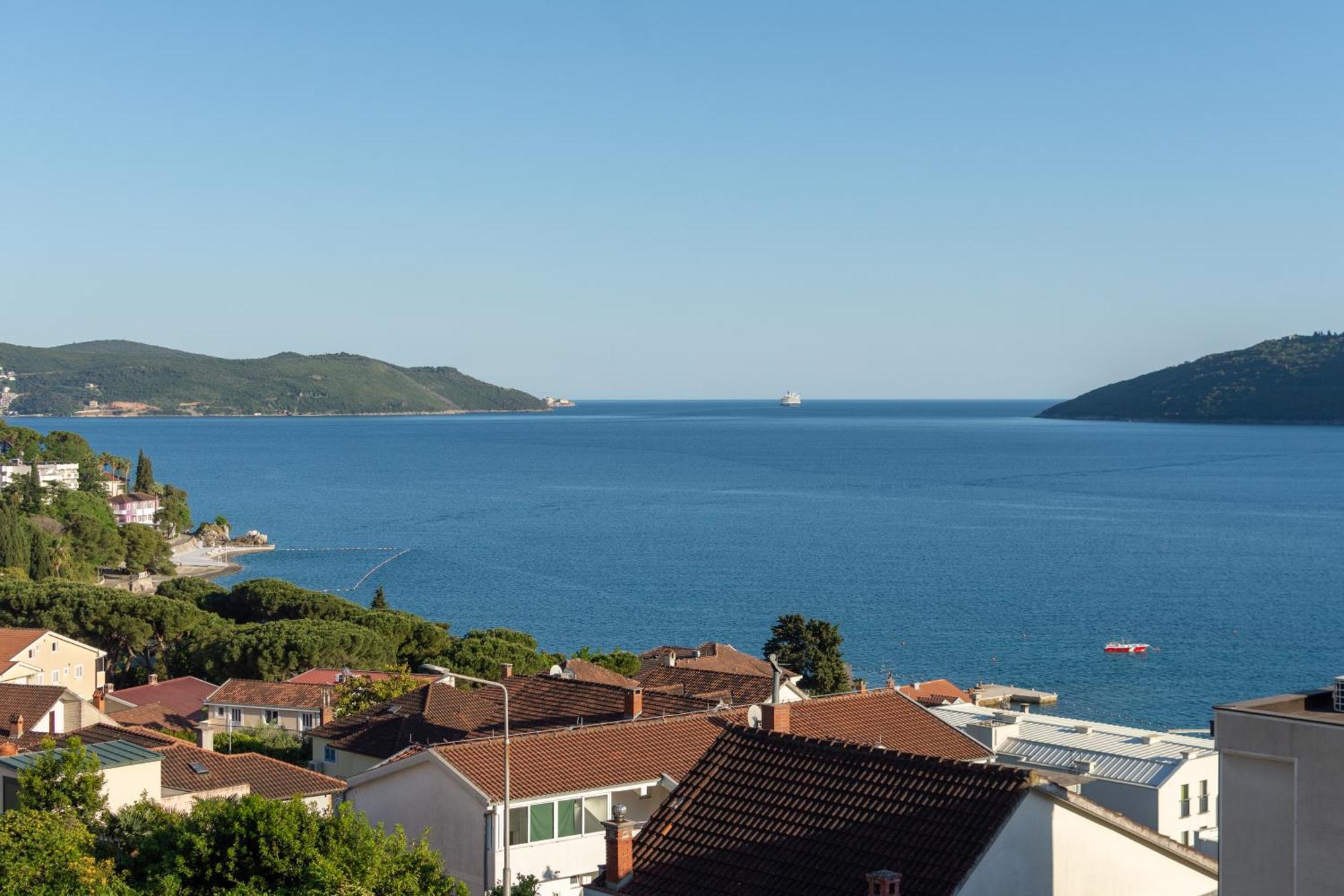 Garni Hotel Kruso Herceg Novi Rom bilde